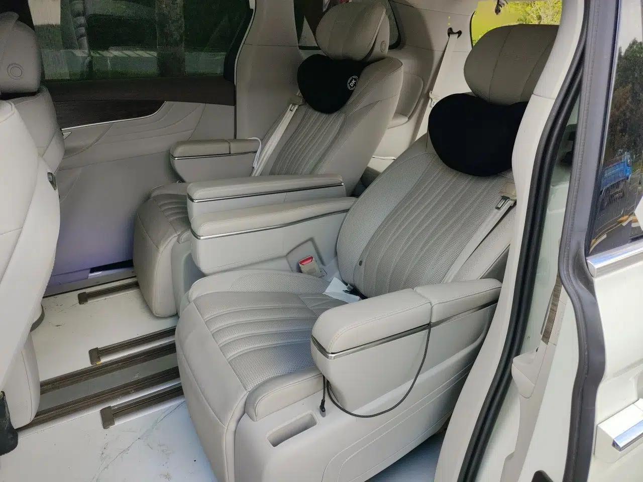 Roewe iMAX8 2023 400TGI Comfort Edition — миниатюра 18