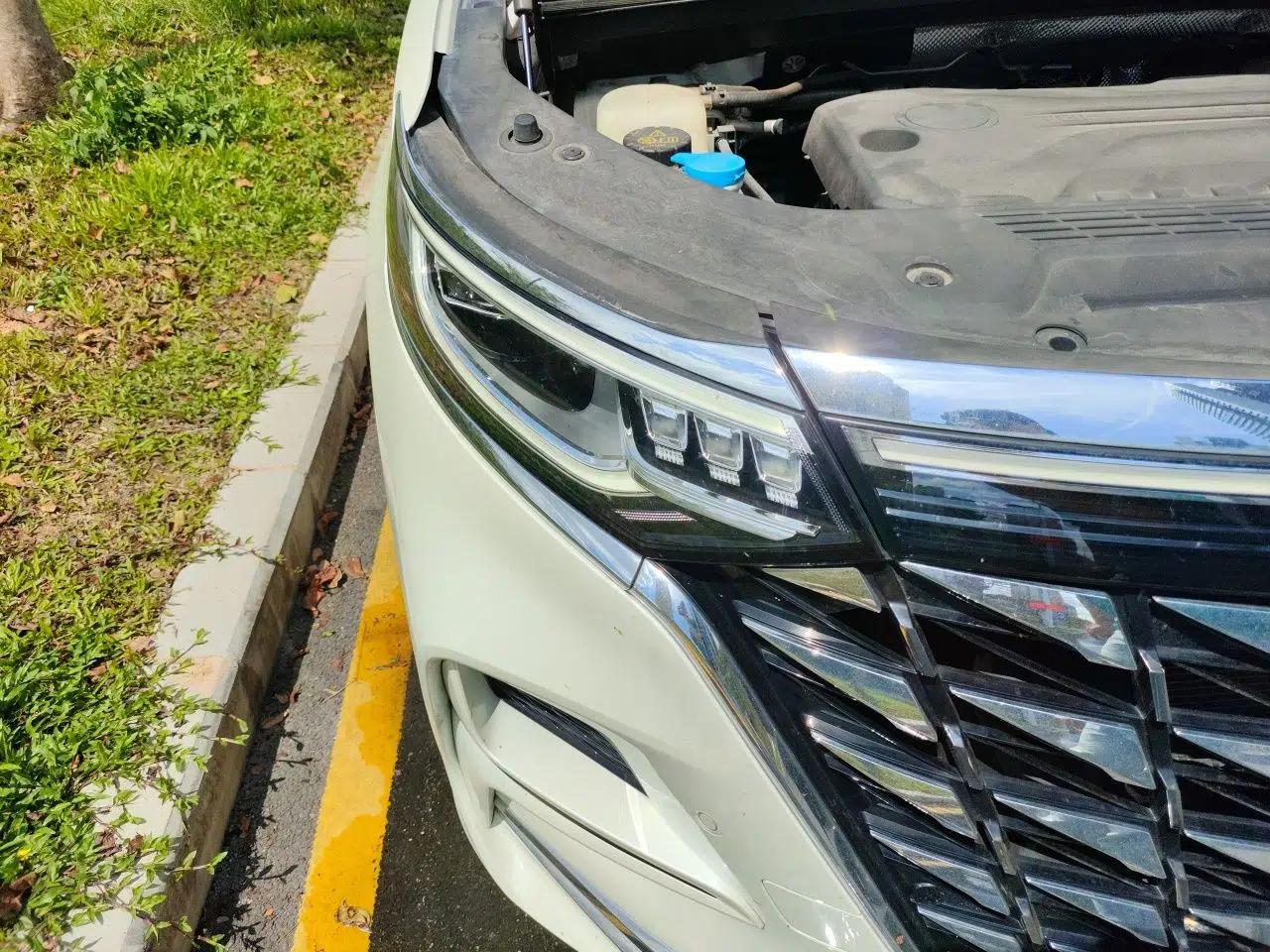 Roewe iMAX8 2023 400TGI Comfort Edition — миниатюра 7