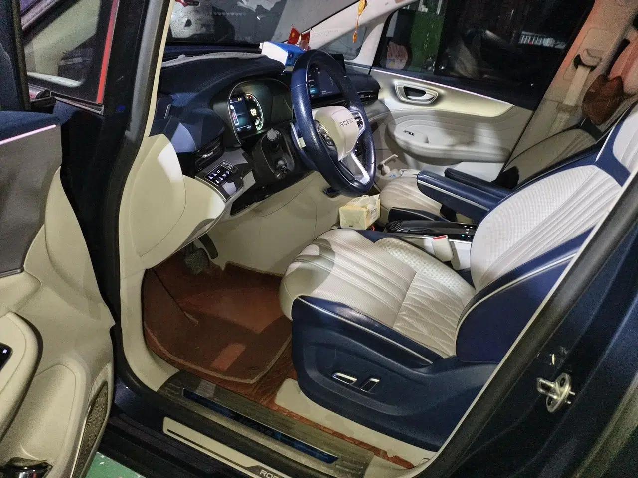 Roewe iMAX8 2021 400TGI Supreme Series Prestige Edition — миниатюра 17