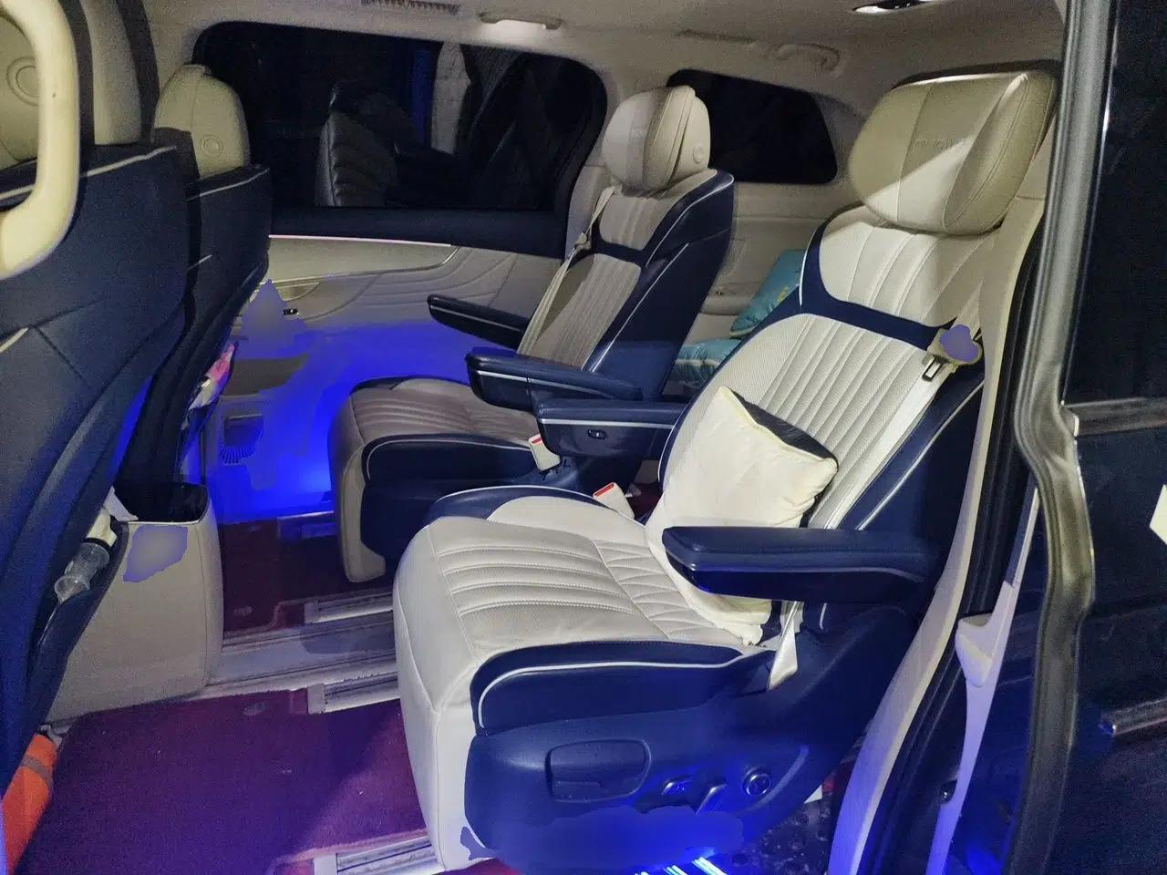 Roewe iMAX8 2021 400TGI Supreme Series Prestige Edition — миниатюра 18