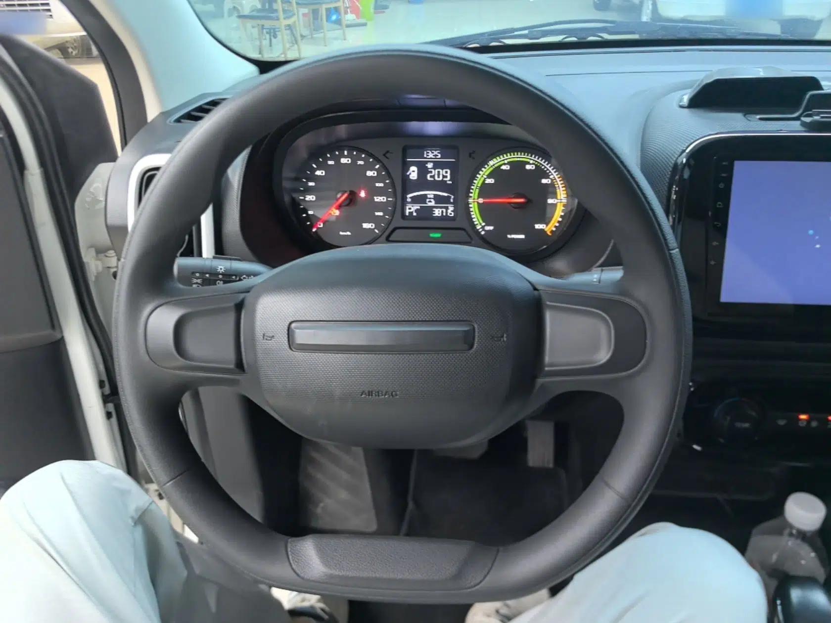 Roewe Clever 2022 311km QiQi BoBo Edition — миниатюра 14
