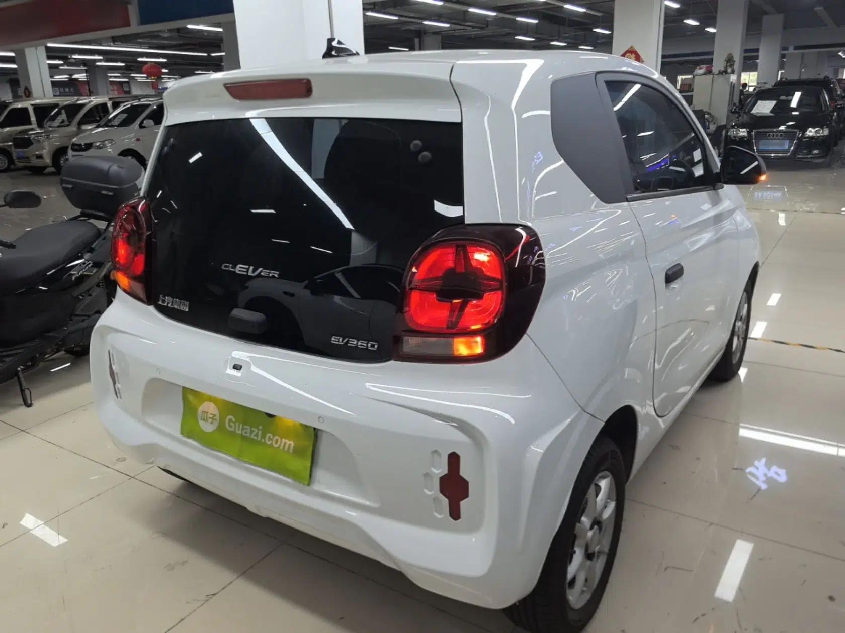 Roewe Clever 2022 311km QiQi BoBo Edition — миниатюра 6