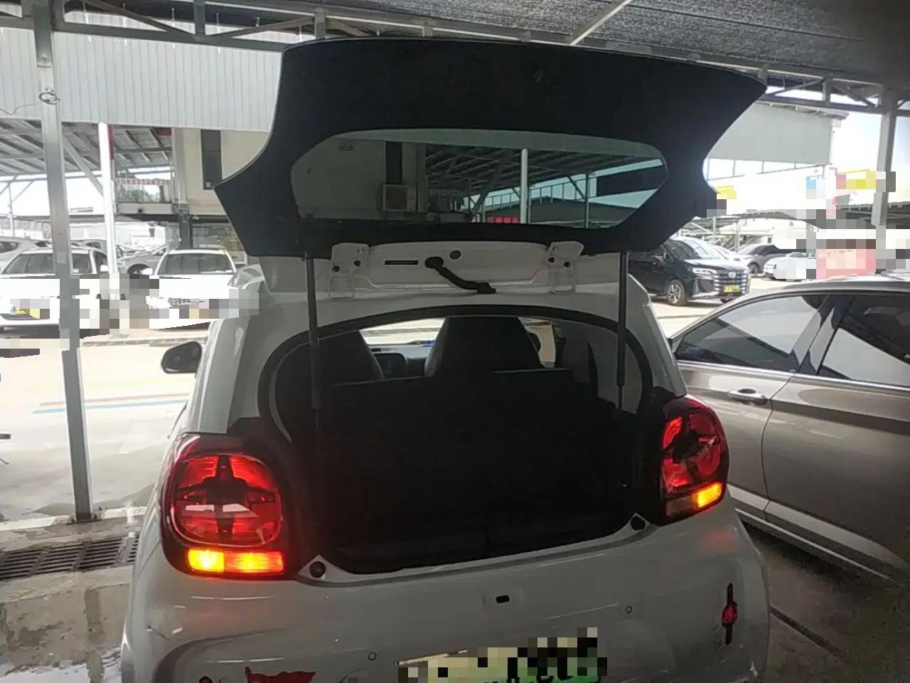 Roewe Clever 2021 302 km New Four-Seater Super-Efficient Version — миниатюра 22