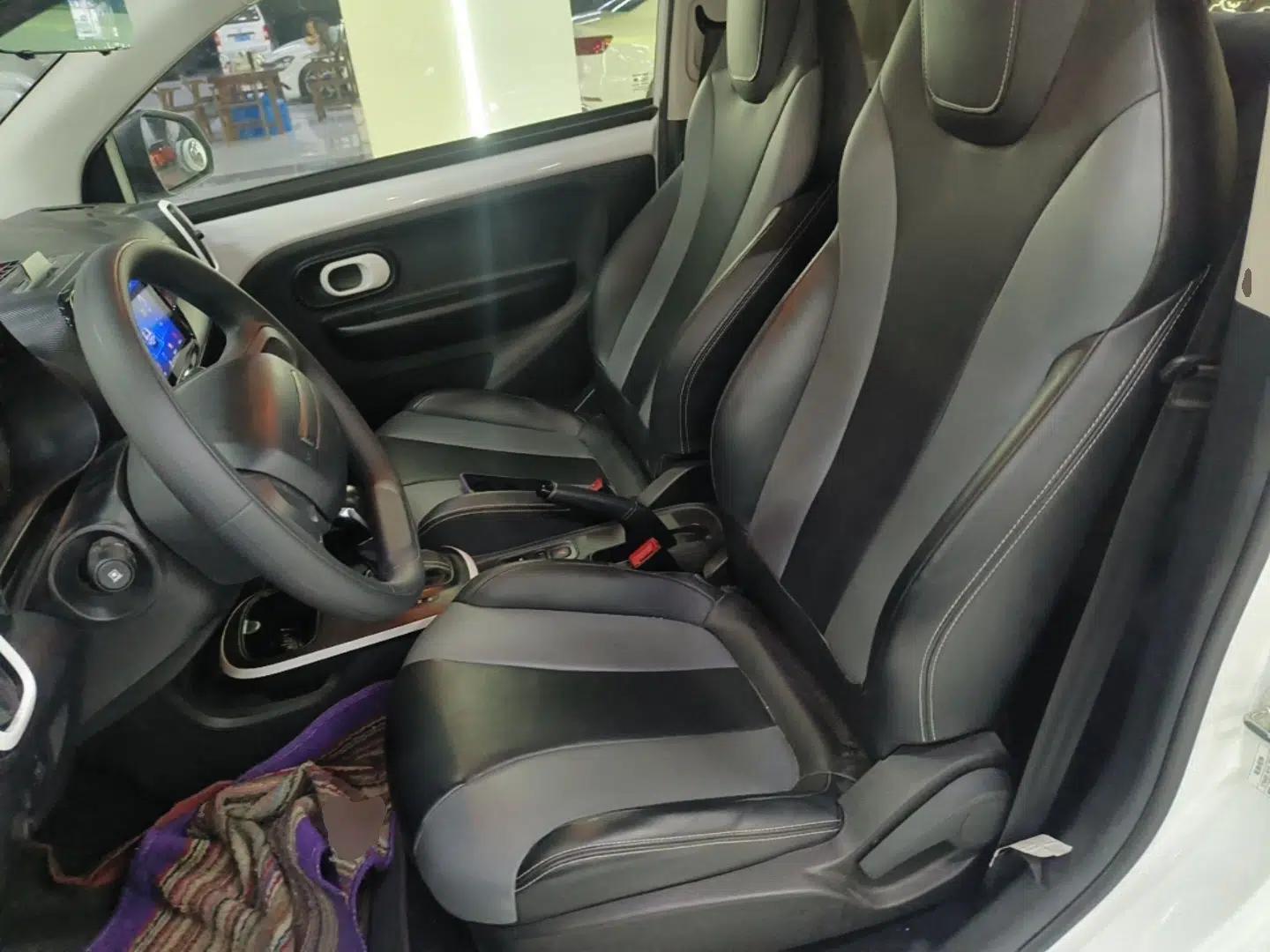 Roewe Clever 2022 311km QiQi BoBo Edition — миниатюра 18