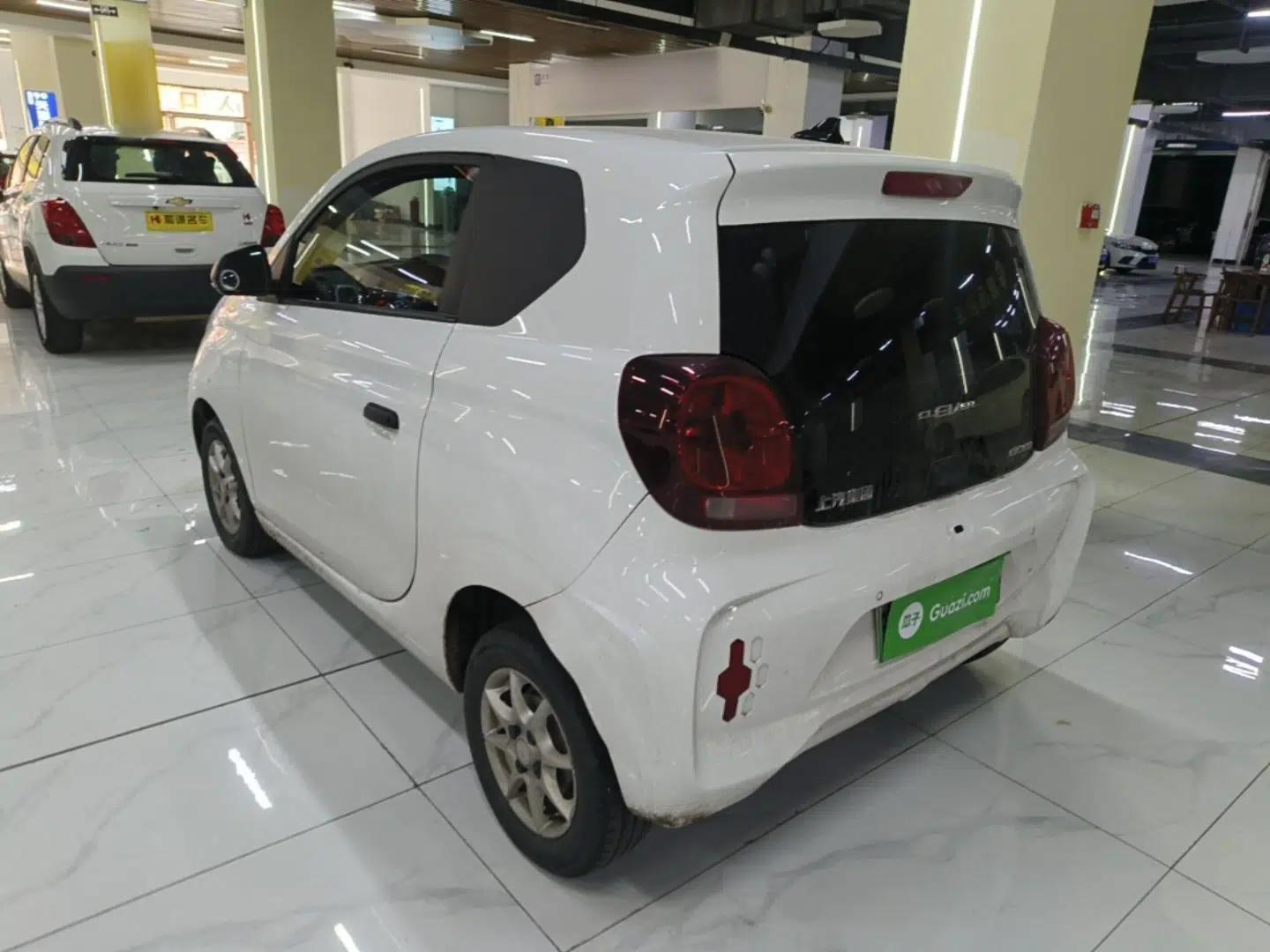 Roewe Clever 2022 311km QiQi BoBo Edition — миниатюра 4