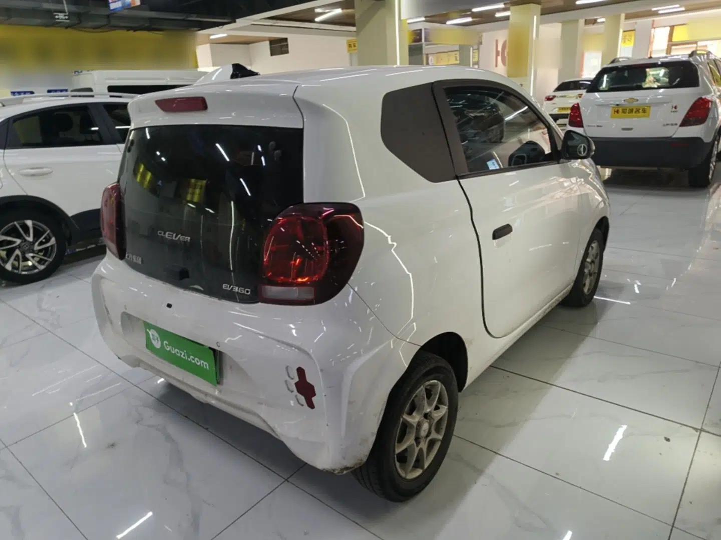 Roewe Clever 2022 311km QiQi BoBo Edition — миниатюра 6