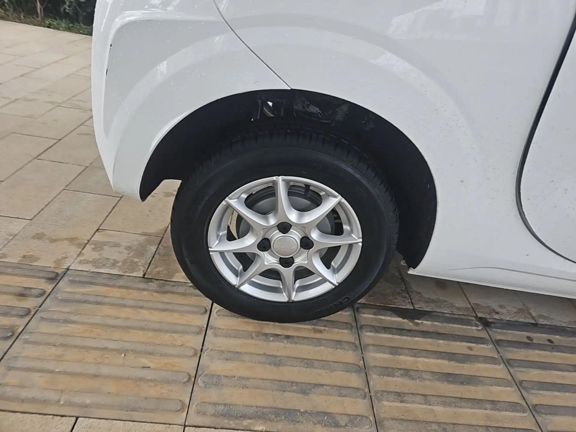 Roewe Clever 2022 311km QiQi BoBo Edition — миниатюра 10