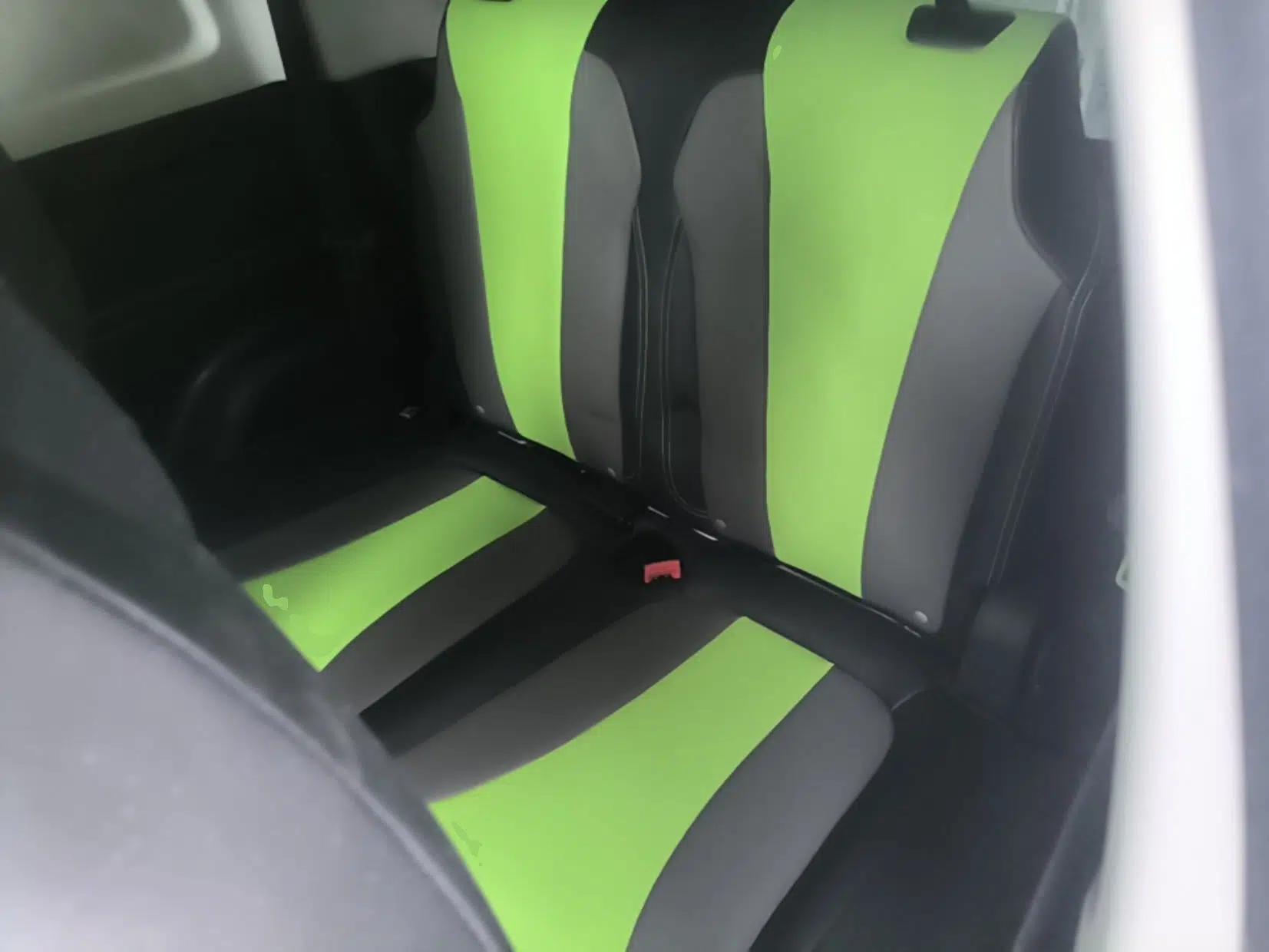 Roewe Clever 2021 302 km New Four-Seater Super-Efficient Version — миниатюра 20