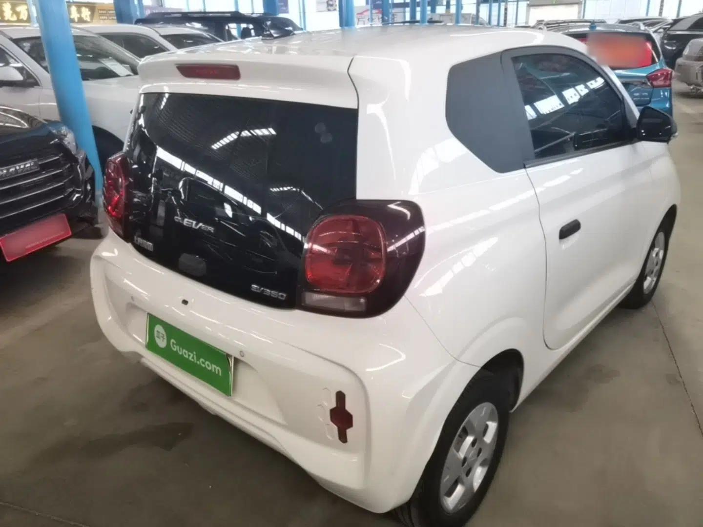 Roewe Clever 2021 302km All-Round Version — миниатюра 4