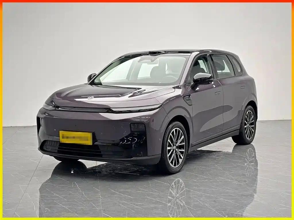Leapmotor B10 2025 Model 510 LiDAR Edition — миниатюра 1