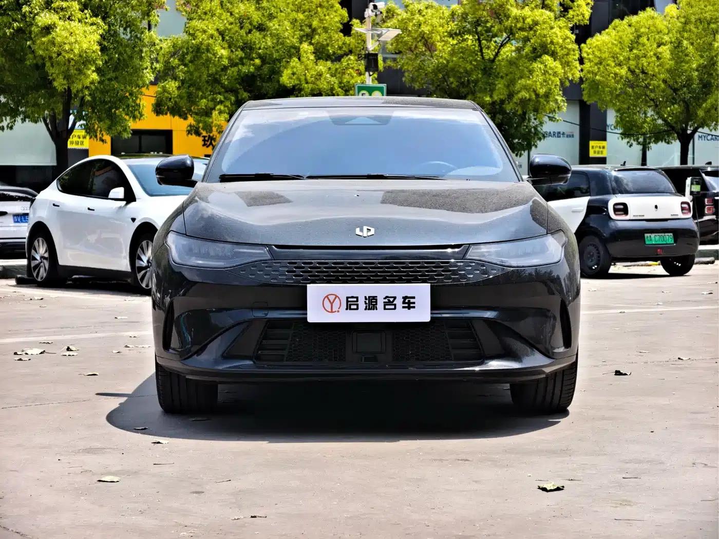 Leapmotor C01 2023 Range Extender 216 Comfort Edition — миниатюра 2