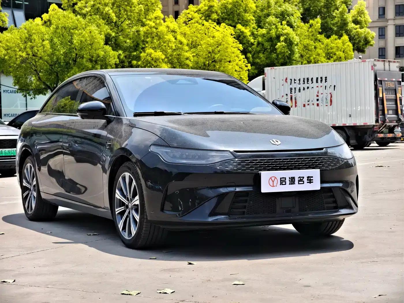 Leapmotor C01 2023 Range Extender 216 Comfort Edition — миниатюра 3