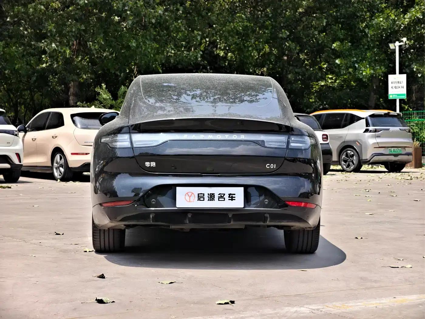 Leapmotor C01 2023 Range Extender 216 Comfort Edition — миниатюра 4