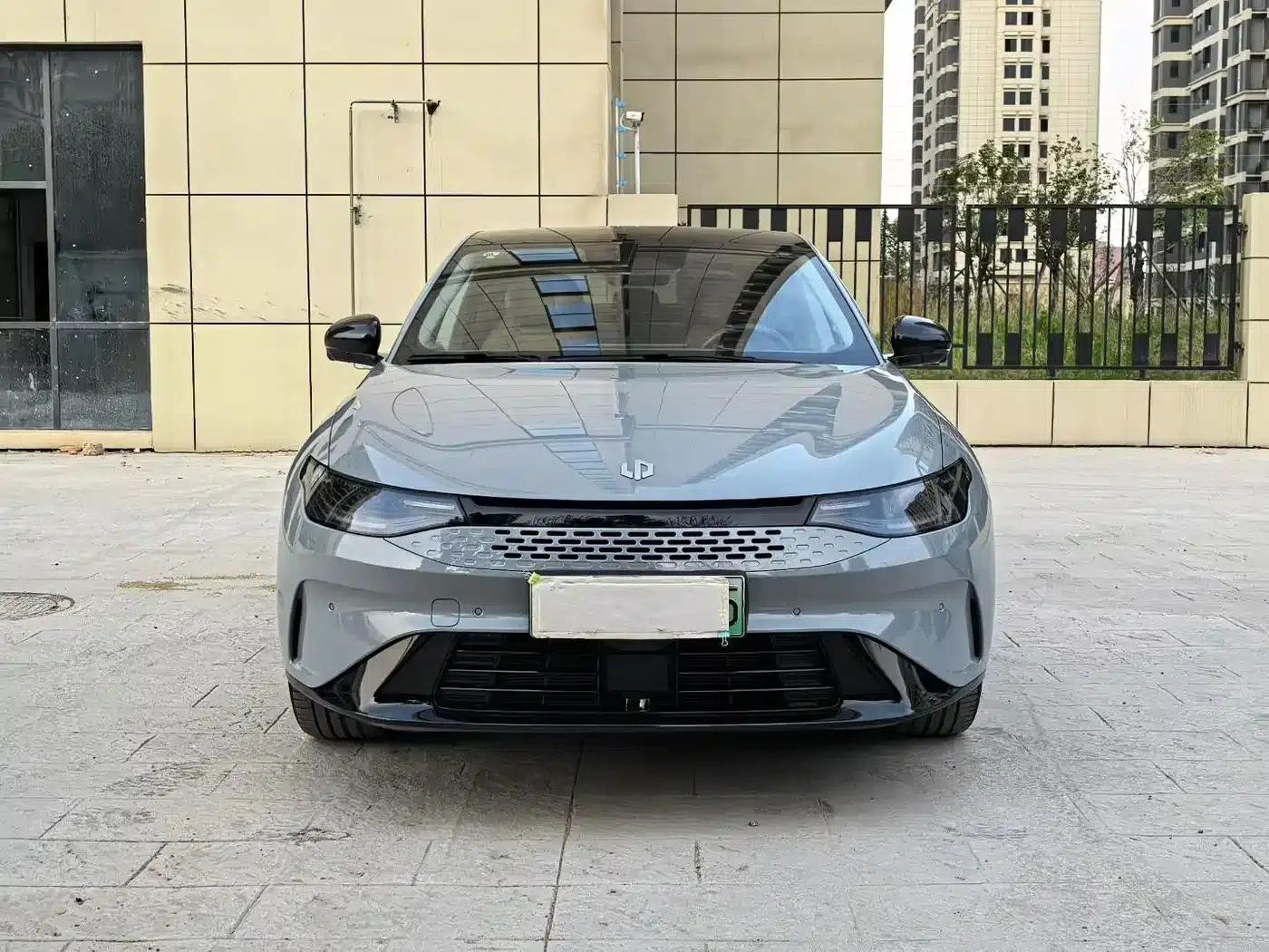 Leapmotor C01 2024 Range Extended 316 Premium Edition — миниатюра 2