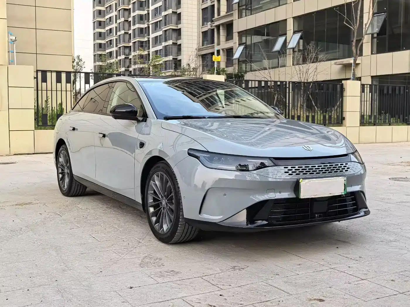 Leapmotor C01 2024 Range Extended 316 Premium Edition — миниатюра 3