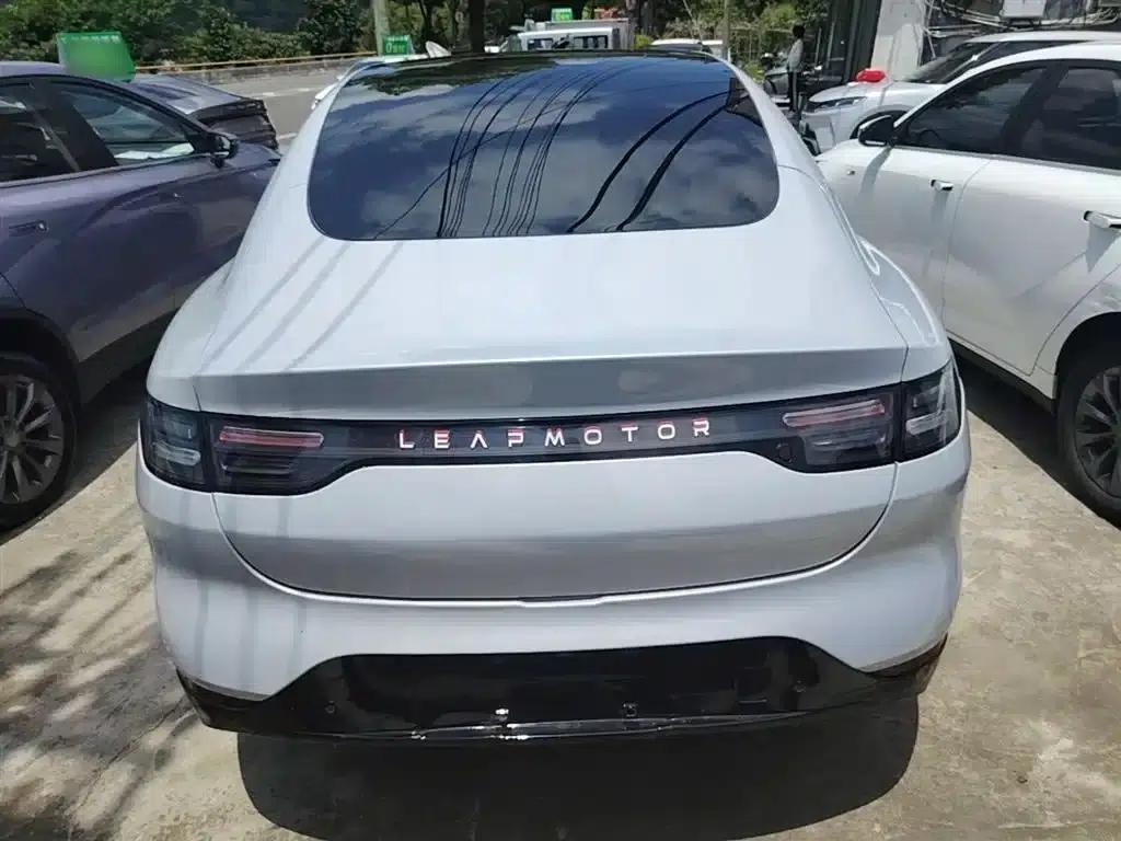 Leapmotor C01 2022 Rear-Wheel Drive Long Range Edition — миниатюра 6