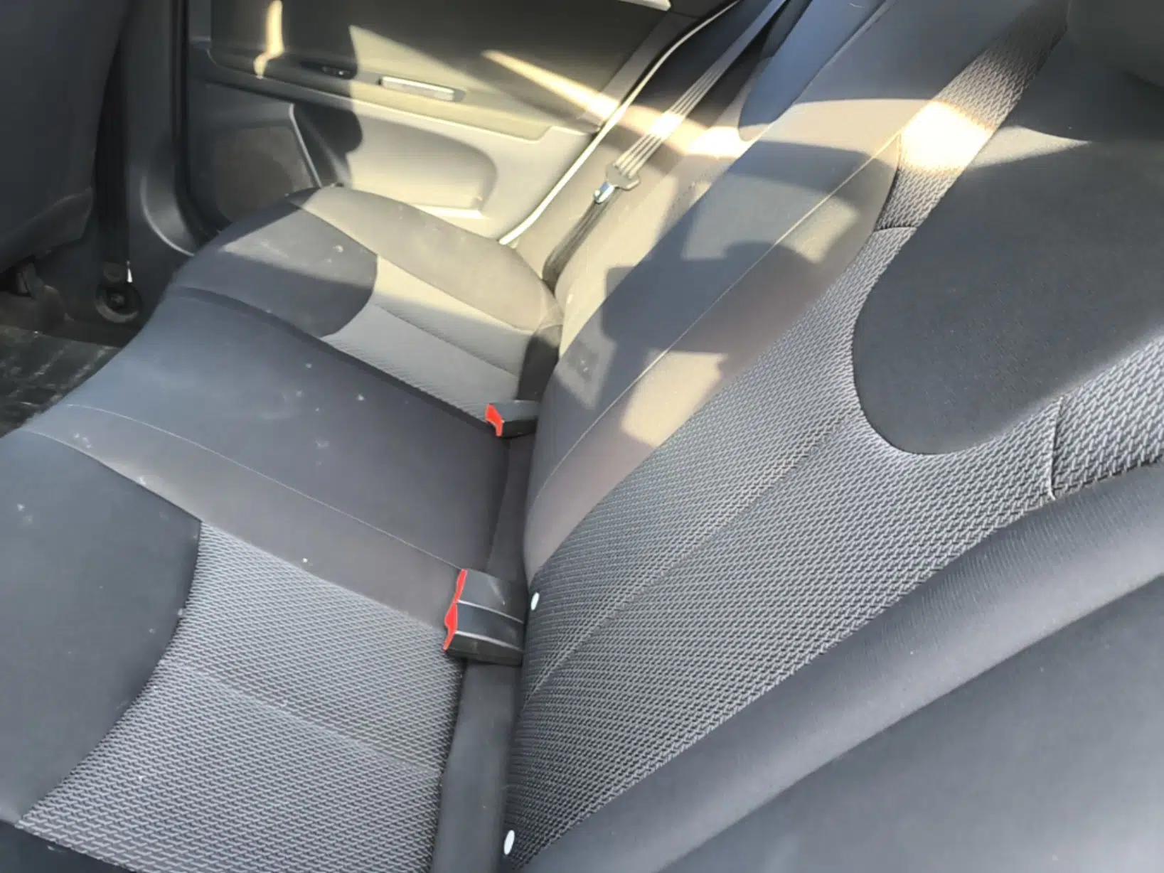 Roewe 350 2015 1.5L Manual Luxury Sunroof Edition — миниатюра 19