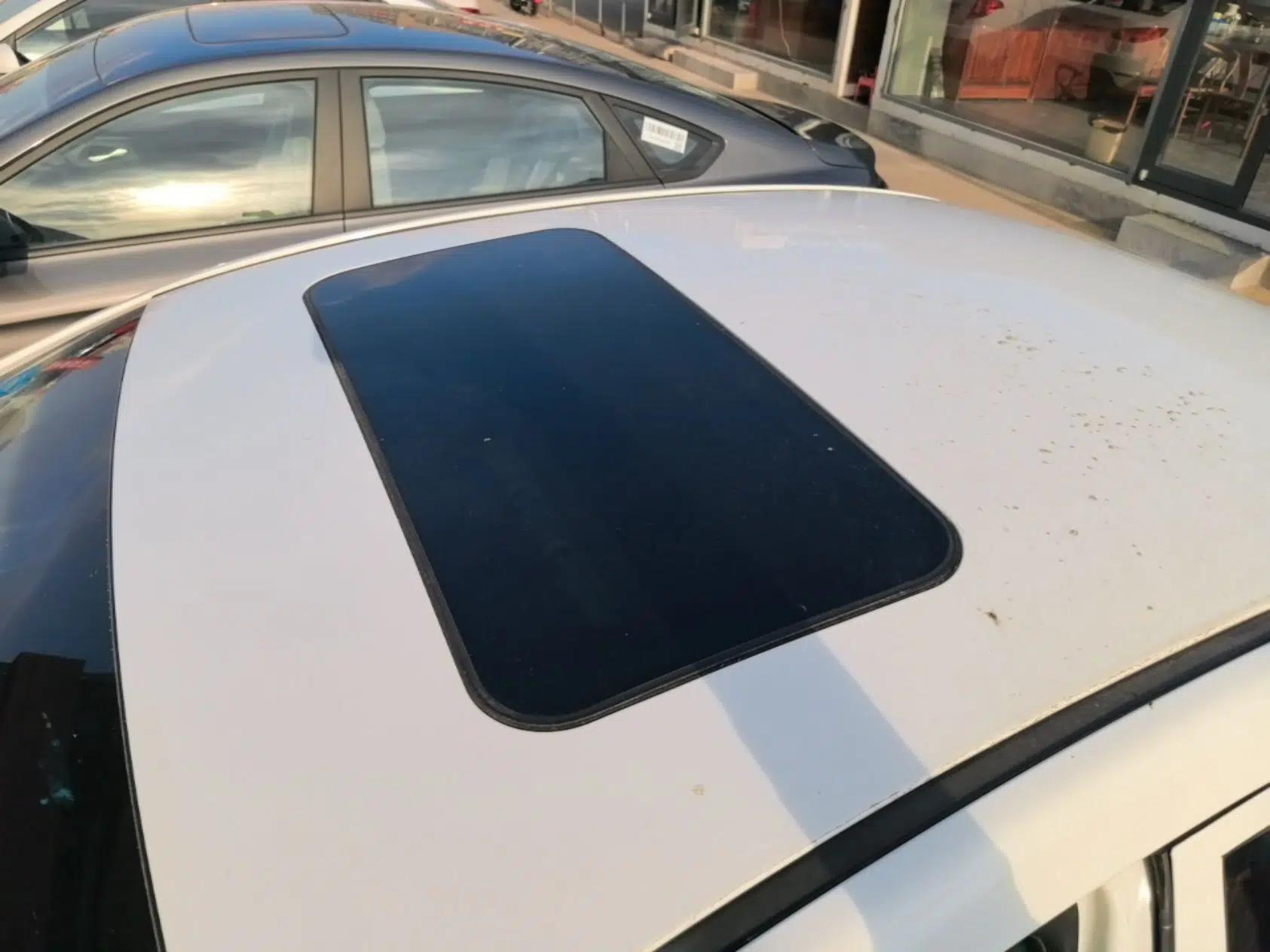 Roewe 350 2015 1.5L Manual Luxury Sunroof Edition — миниатюра 11