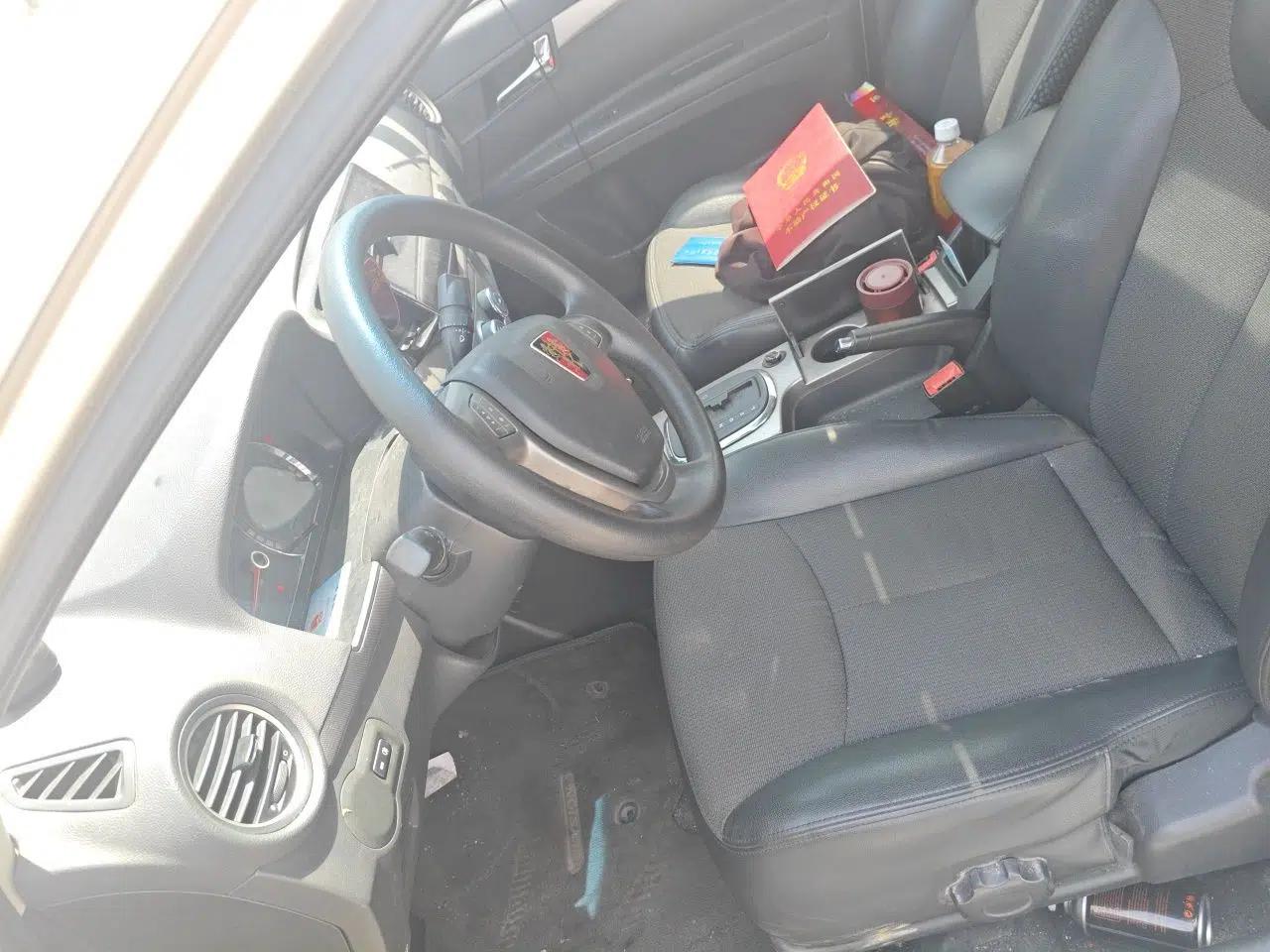 Roewe 350 2013 350C 1.5L Automatic Xunyue Edition — миниатюра 16