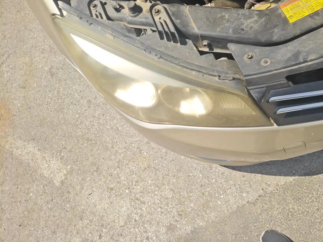 Roewe 350 2013 350C 1.5L Automatic Xunyue Edition — миниатюра 7