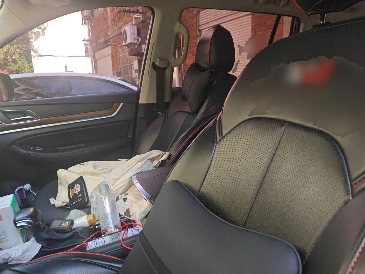 Roewe RX8 2018 30T Smart Connectivity Two-Wheel Drive Flagship Edition — миниатюра 16