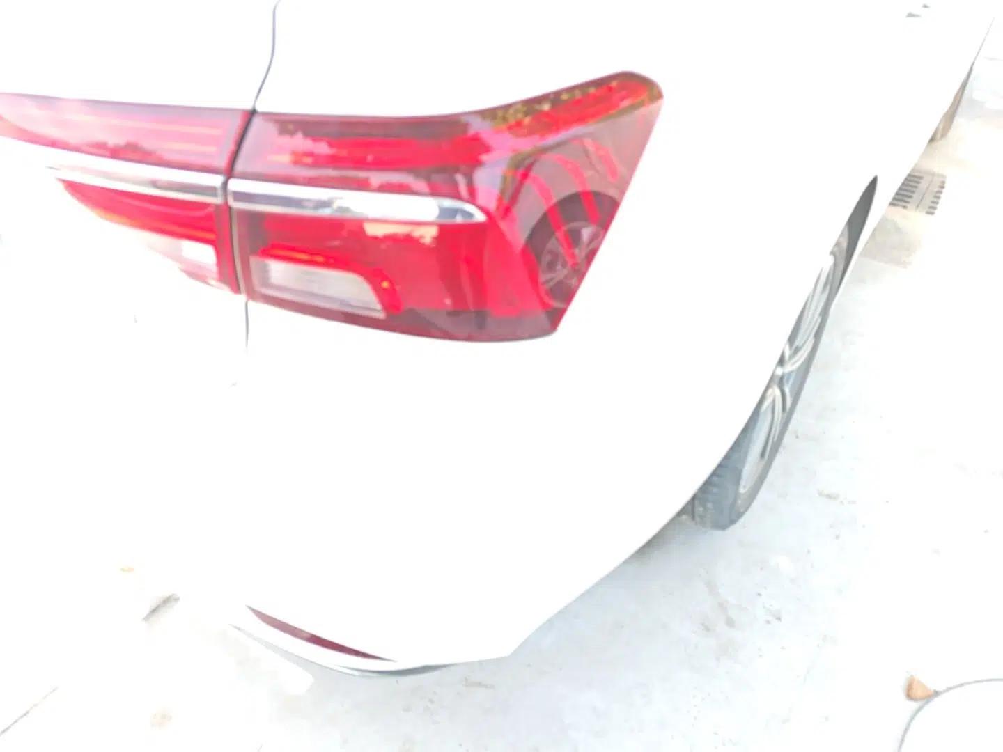 Roewe i6 2020 PLUS 1.6L CVT 4G Connected Glory Holographic Edition — миниатюра 7