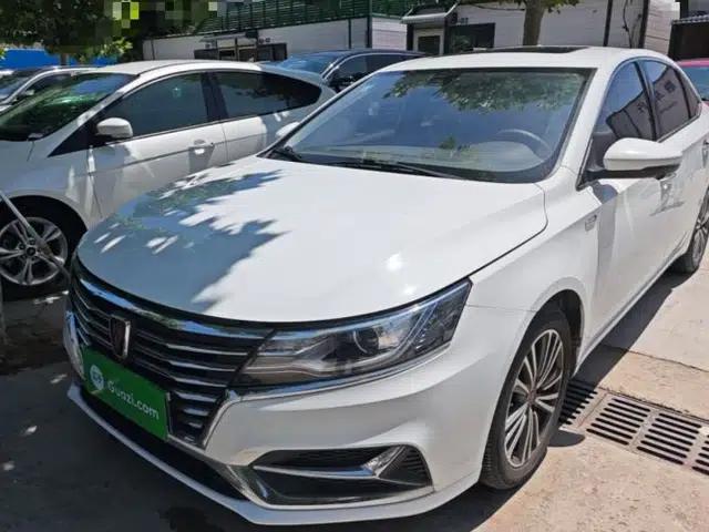 Roewe i6 2020 PLUS 1.6L CVT 4G Connected Glory Holographic Edition