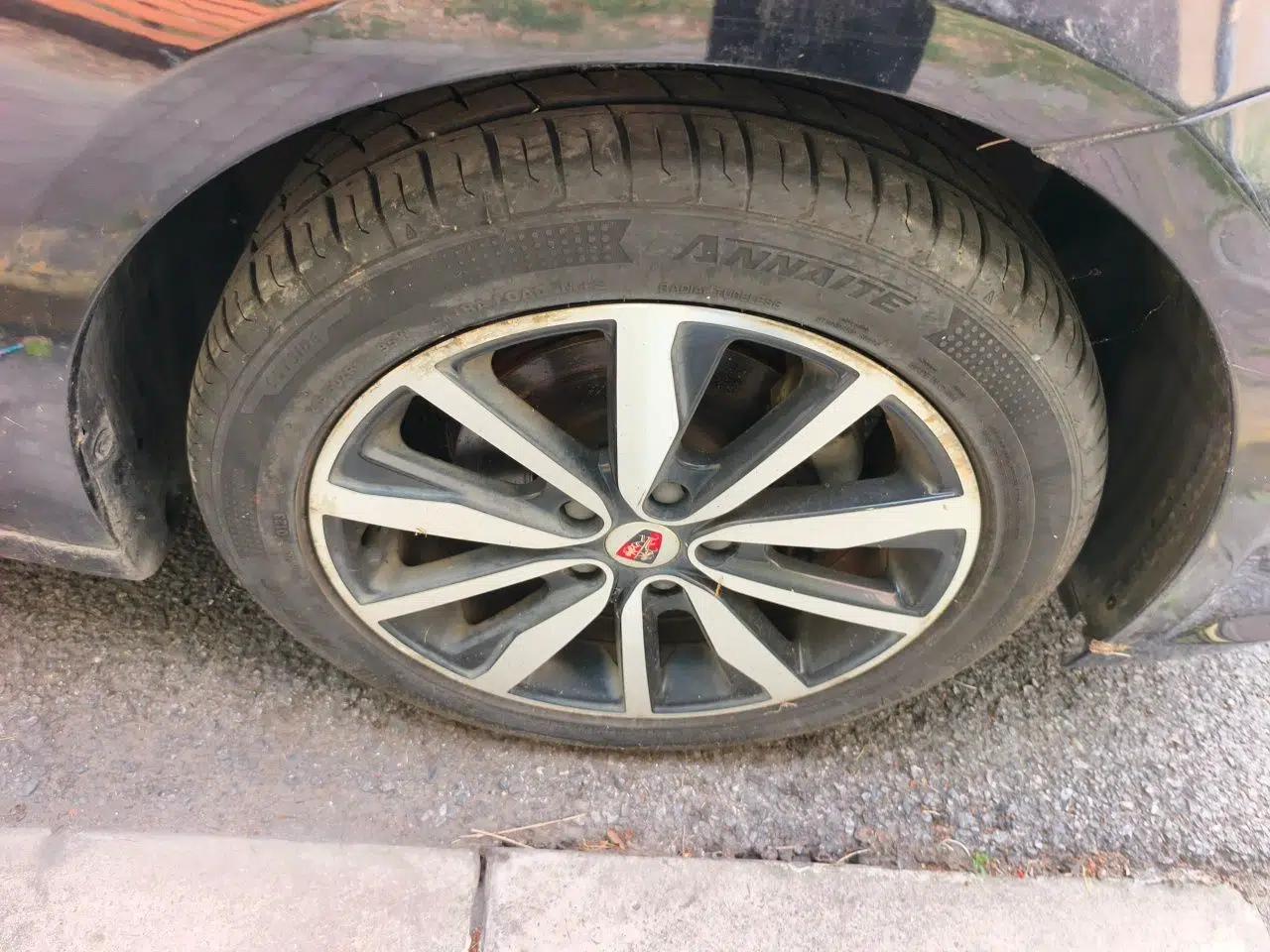 Roewe i6 2018 20T Automatic Flagship Edition — миниатюра 8