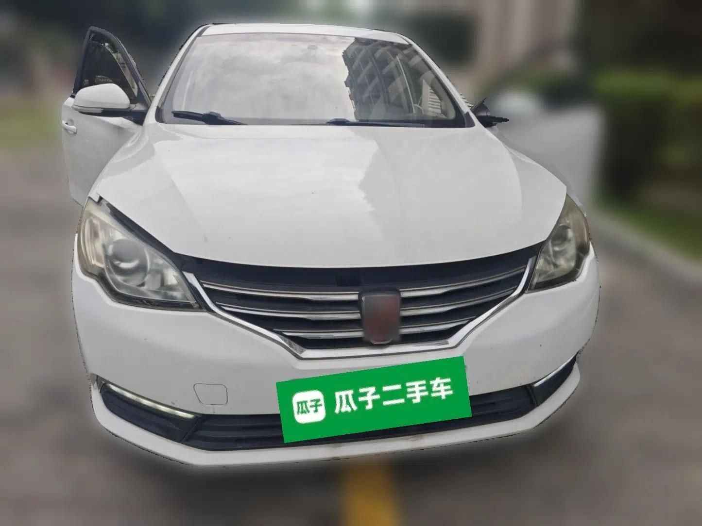 Roewe 360 2015 20T TST Deluxe Edition — миниатюра 2
