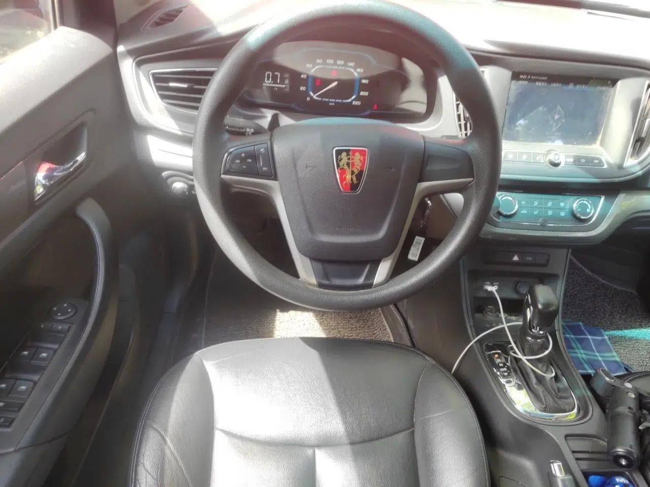 Roewe 360 2015 1.5L Automatic Luxury Edition — миниатюра 11