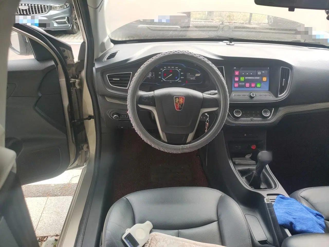 Roewe 360 2015 1.5L Manual Luxury Edition — миниатюра 11