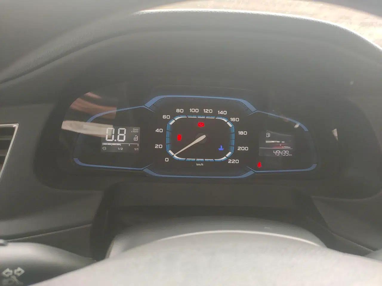 Roewe 360 2015 1.5L Manual Luxury Edition — миниатюра 12