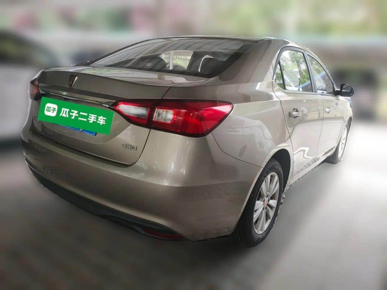 Roewe 360 2015 1.5L Manual Luxury Edition — миниатюра 6