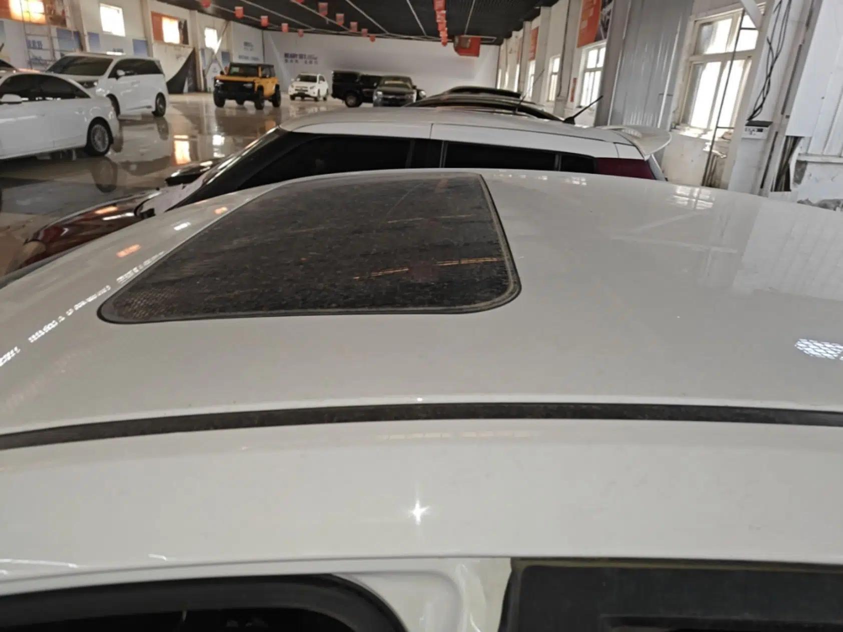 Roewe 360 2015 1.5L Automatic Luxury Edition — миниатюра 11