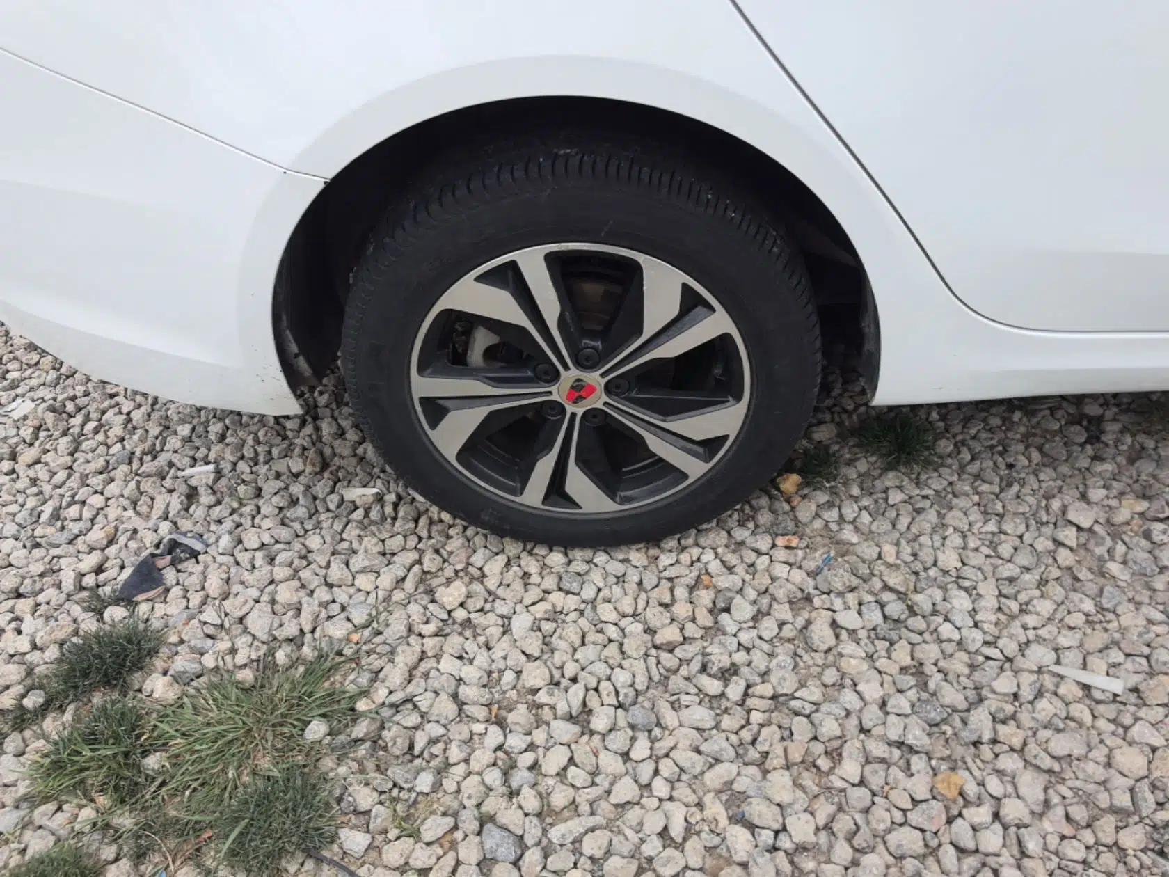 Roewe 360 2017 1.5L Automatic Luxury Edition — миниатюра 10