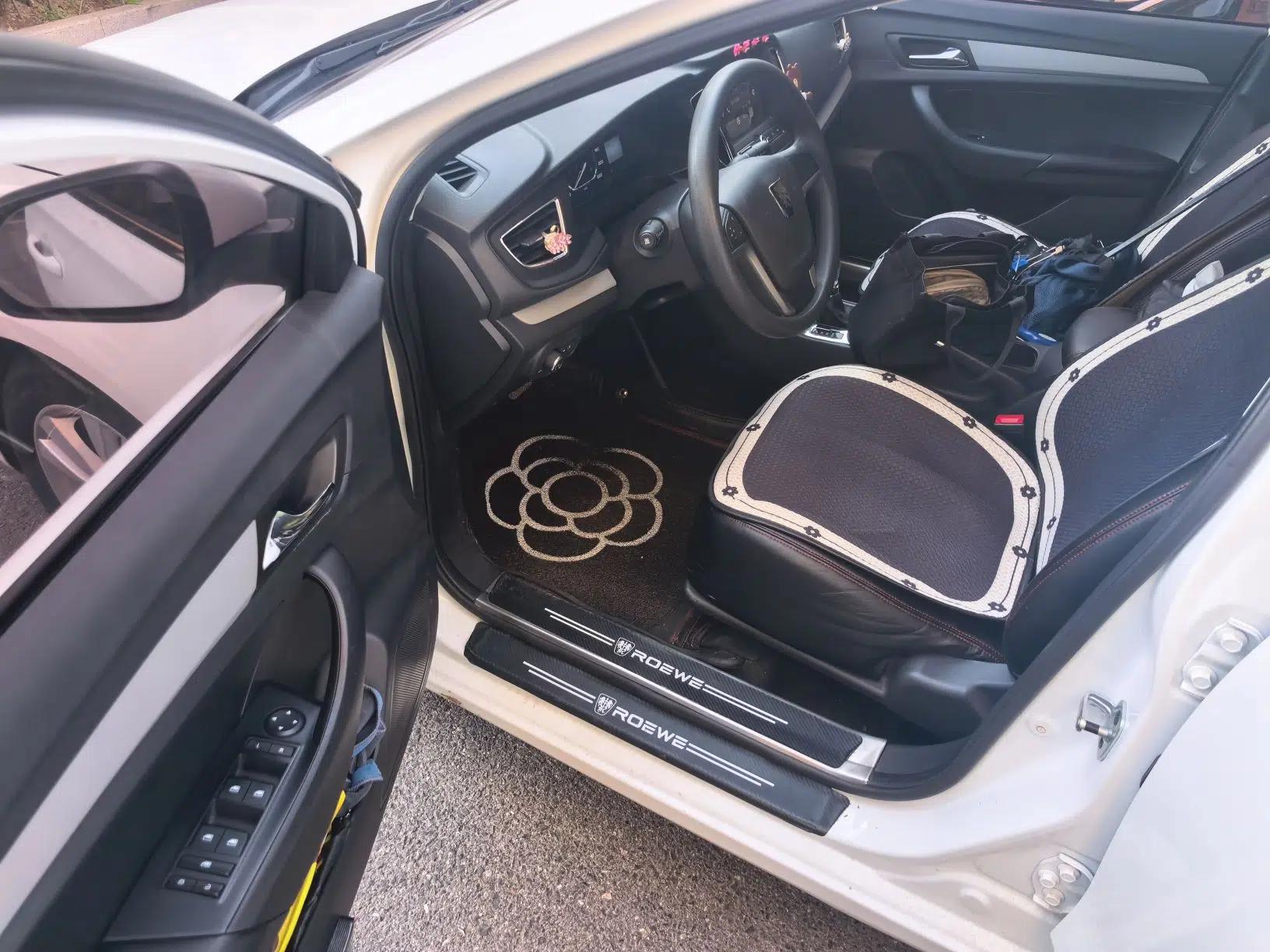 Roewe 360 2016 1.5L Automatic Smart Screen Version — миниатюра 17
