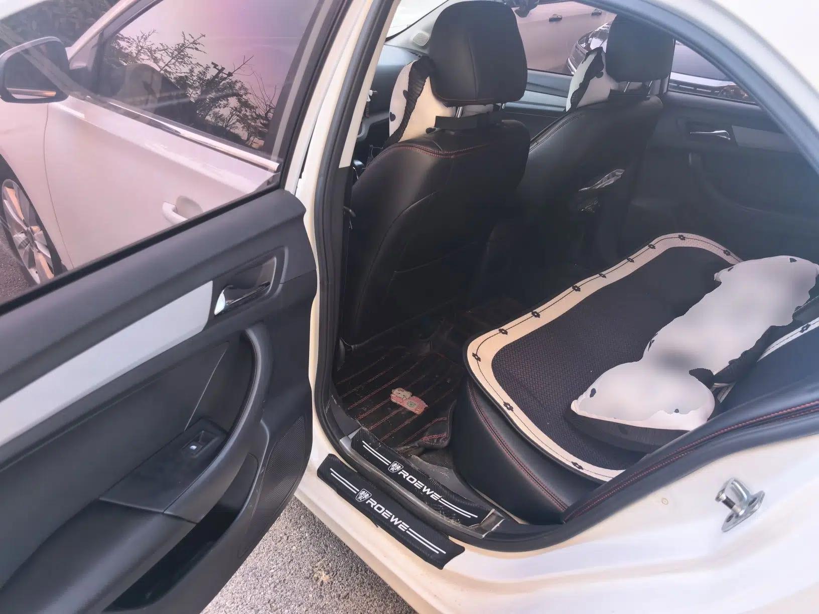 Roewe 360 2016 1.5L Automatic Smart Screen Version — миниатюра 18