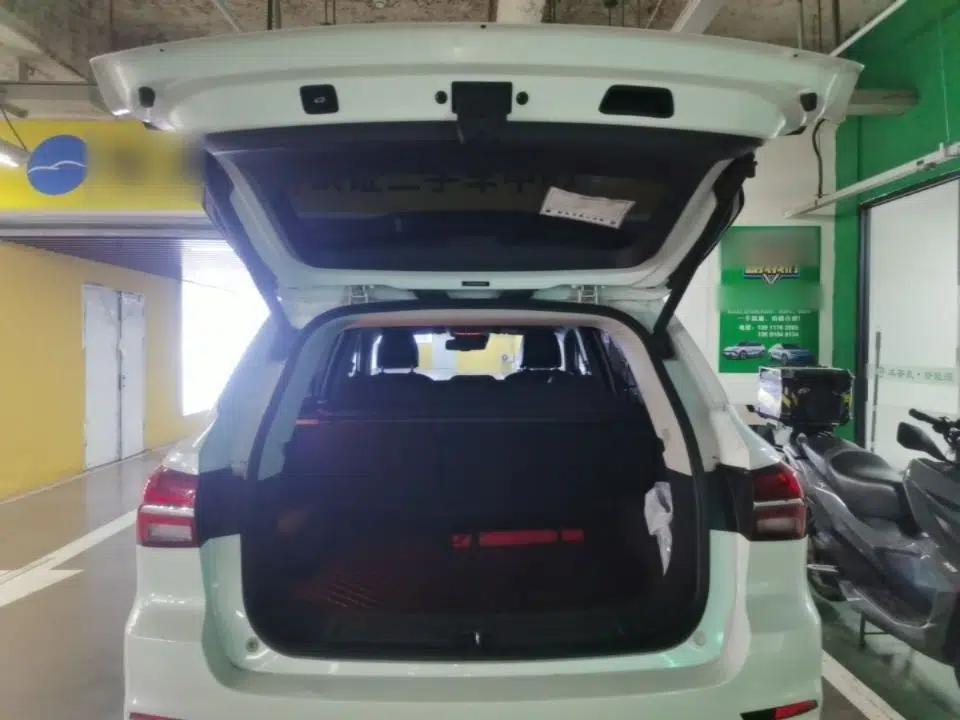 Roewe RX5 New Energy 2017 ERX5 EV400 Electric Internet Supreme Edition — миниатюра 19