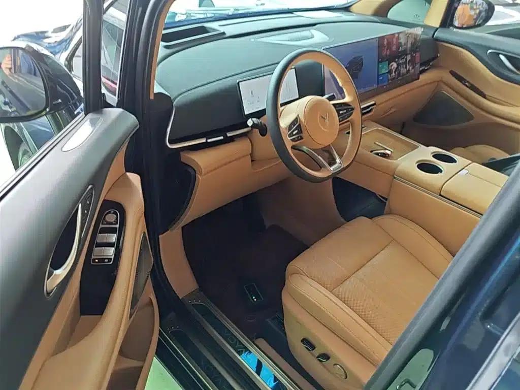 Voyah Dreamer 2025 PHEV 4WD Premium Kunpeng Edition — миниатюра 16
