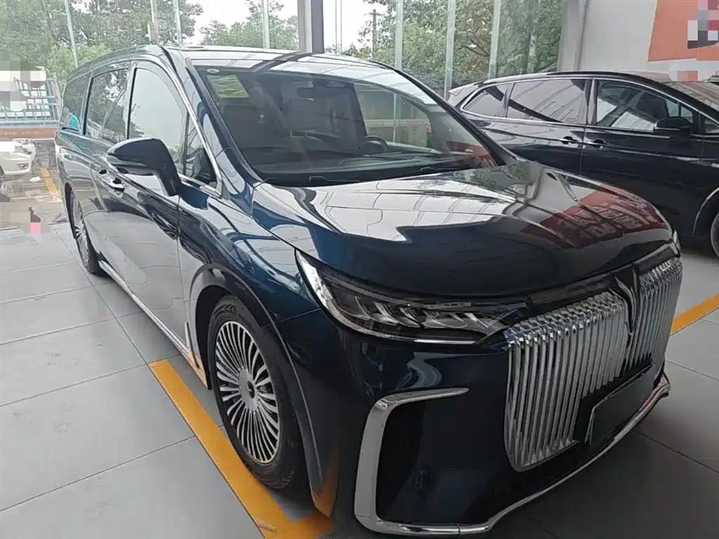 Voyah Dreamer 2024 PHEV Long Range Flagship Edition — миниатюра 4