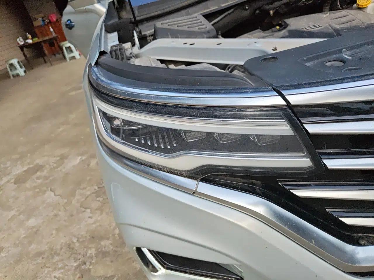 Roewe RX5 MAX 2019 300TGI Automatic 4G Connect Luxury Edition — миниатюра 7