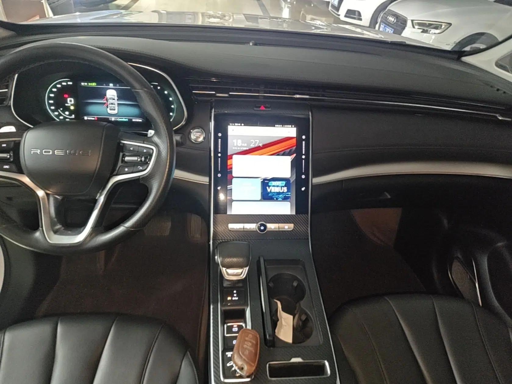 Roewe RX5 MAX 2019 300TGI Automatic Smart Cabin Luxury Edition — миниатюра 16