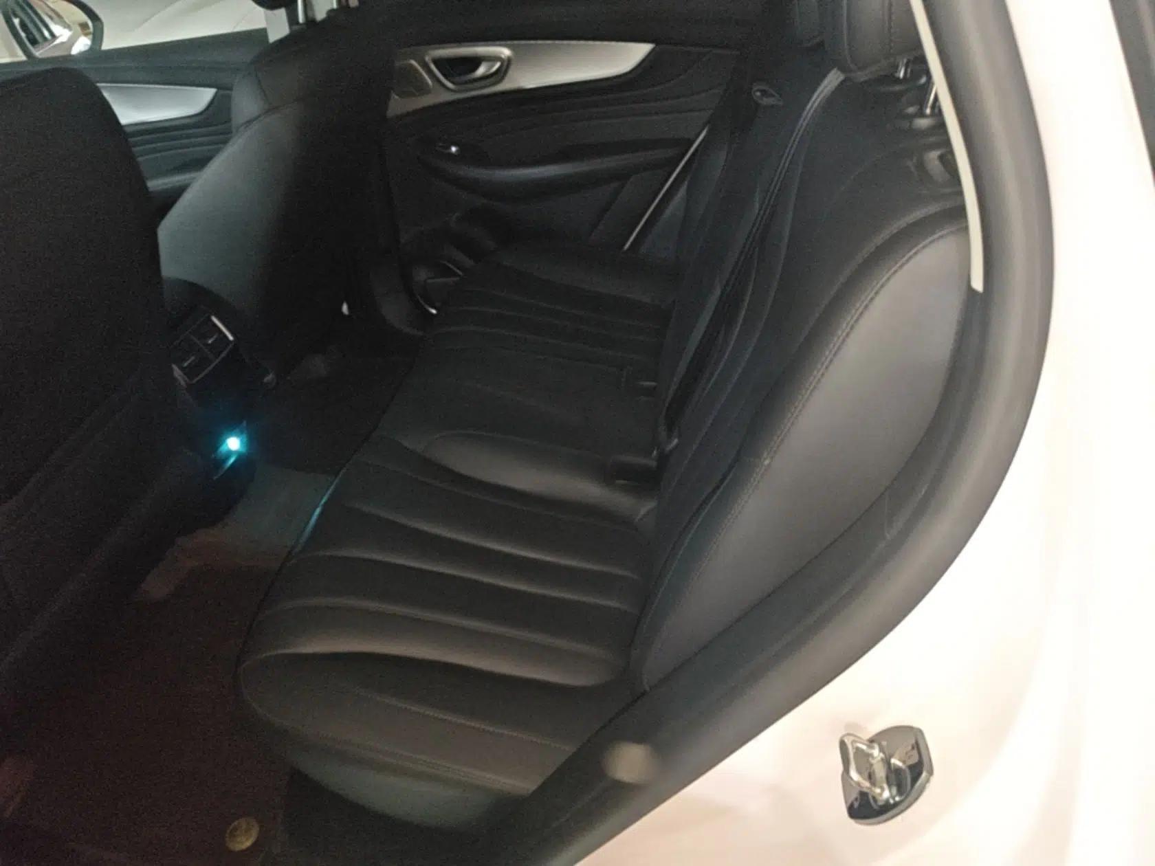 Roewe RX5 MAX 2019 300TGI Automatic Smart Cabin Luxury Edition — миниатюра 20