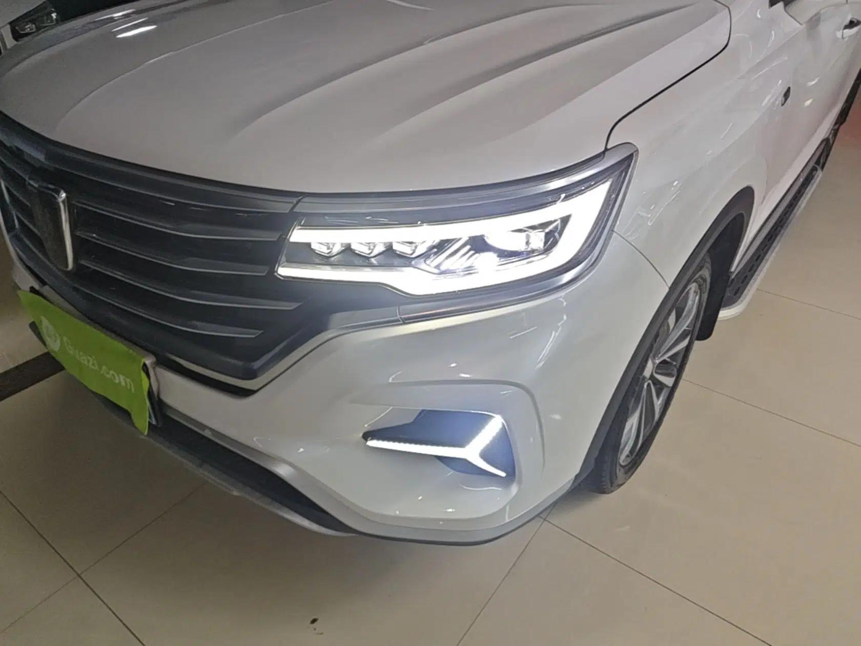 Roewe RX5 MAX 2019 300TGI Automatic Smart Cabin Luxury Edition — миниатюра 9