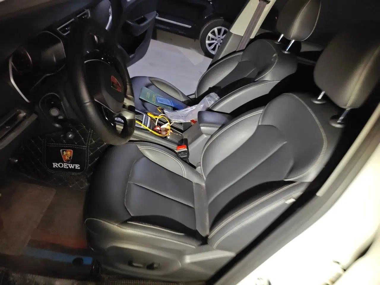 Roewe RX3 2018 1.6L CVT Flagship Edition — миниатюра 16