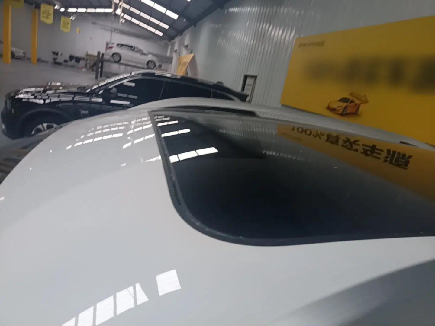 Roewe RX3 2020 1.6L CVT 4G Connected Ultra-Cool Flagship Edition — миниатюра 11