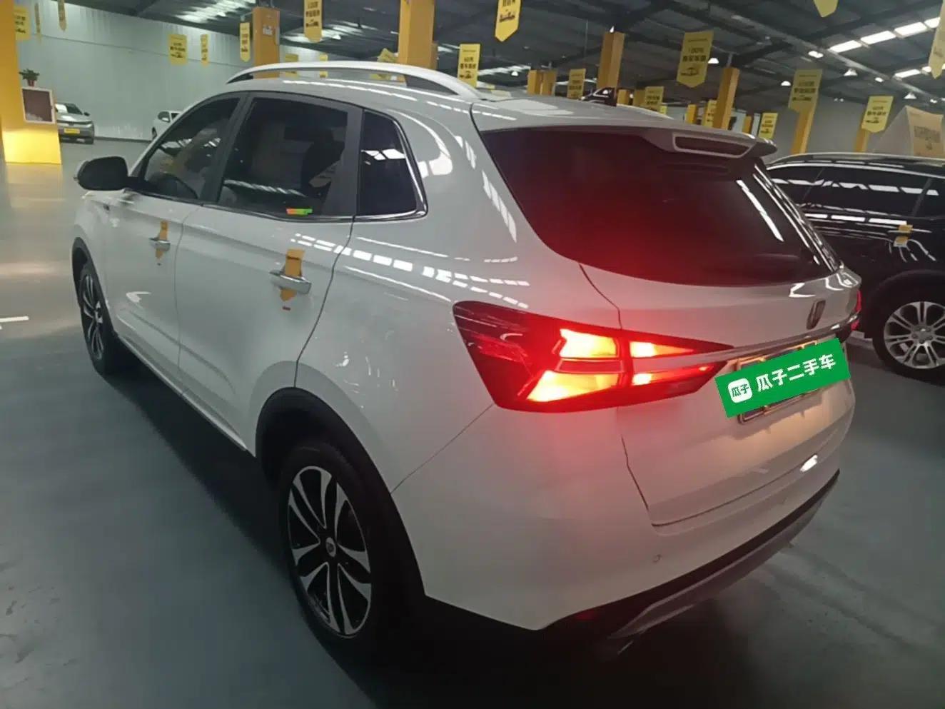 Roewe RX3 2020 1.6L CVT 4G Connected Ultra-Cool Flagship Edition — миниатюра 4