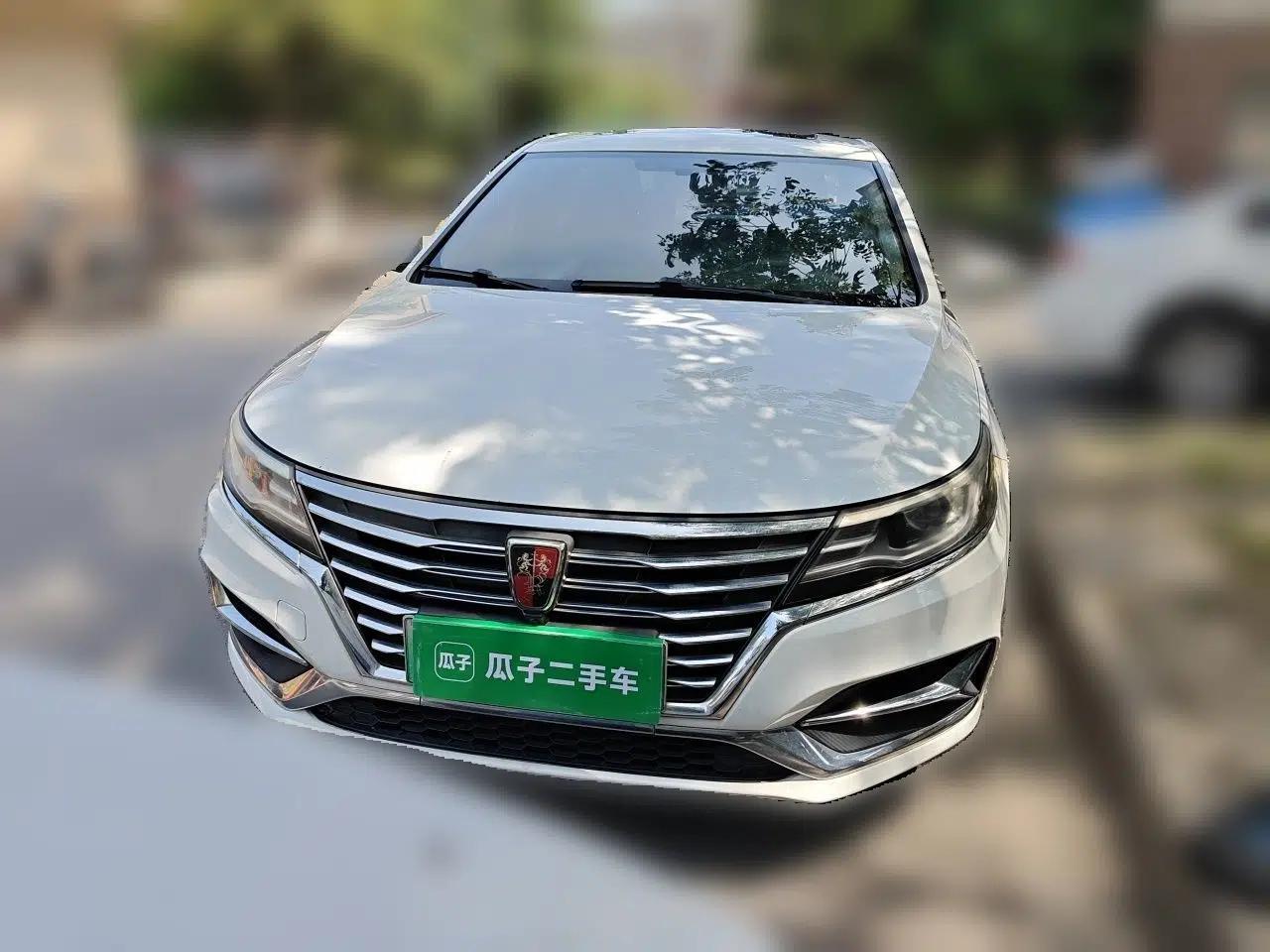 Roewe i6 New Energy 2017 45T Hybrid Connect & Smart Enjoyment Edition — миниатюра 2