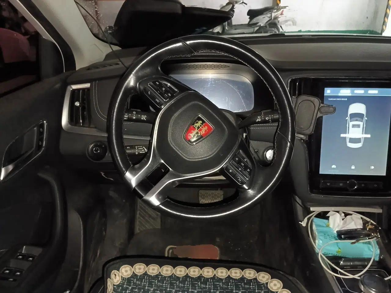 Roewe i6 New Energy 2017 45T Hybrid Connect & Smart Enjoyment Edition — миниатюра 11