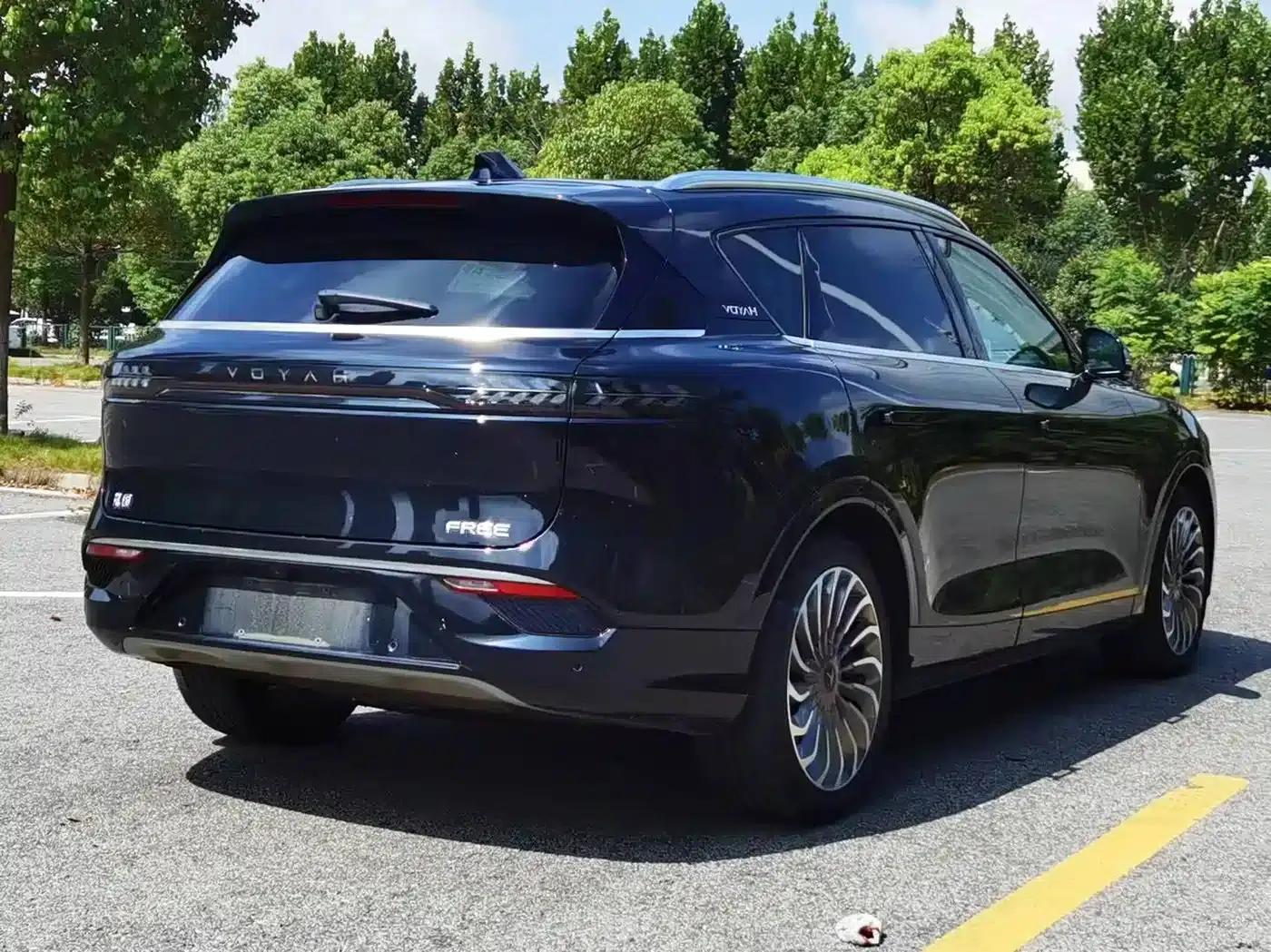 Voyah FREE 2021 All-Wheel Drive Standard Pure Electric Exclusive Luxury Package — миниатюра 9
